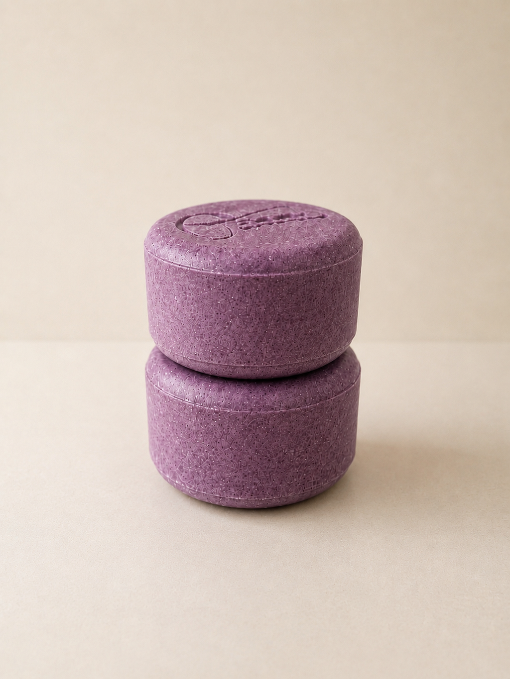Hibiscus & Silk Shampoo Bar